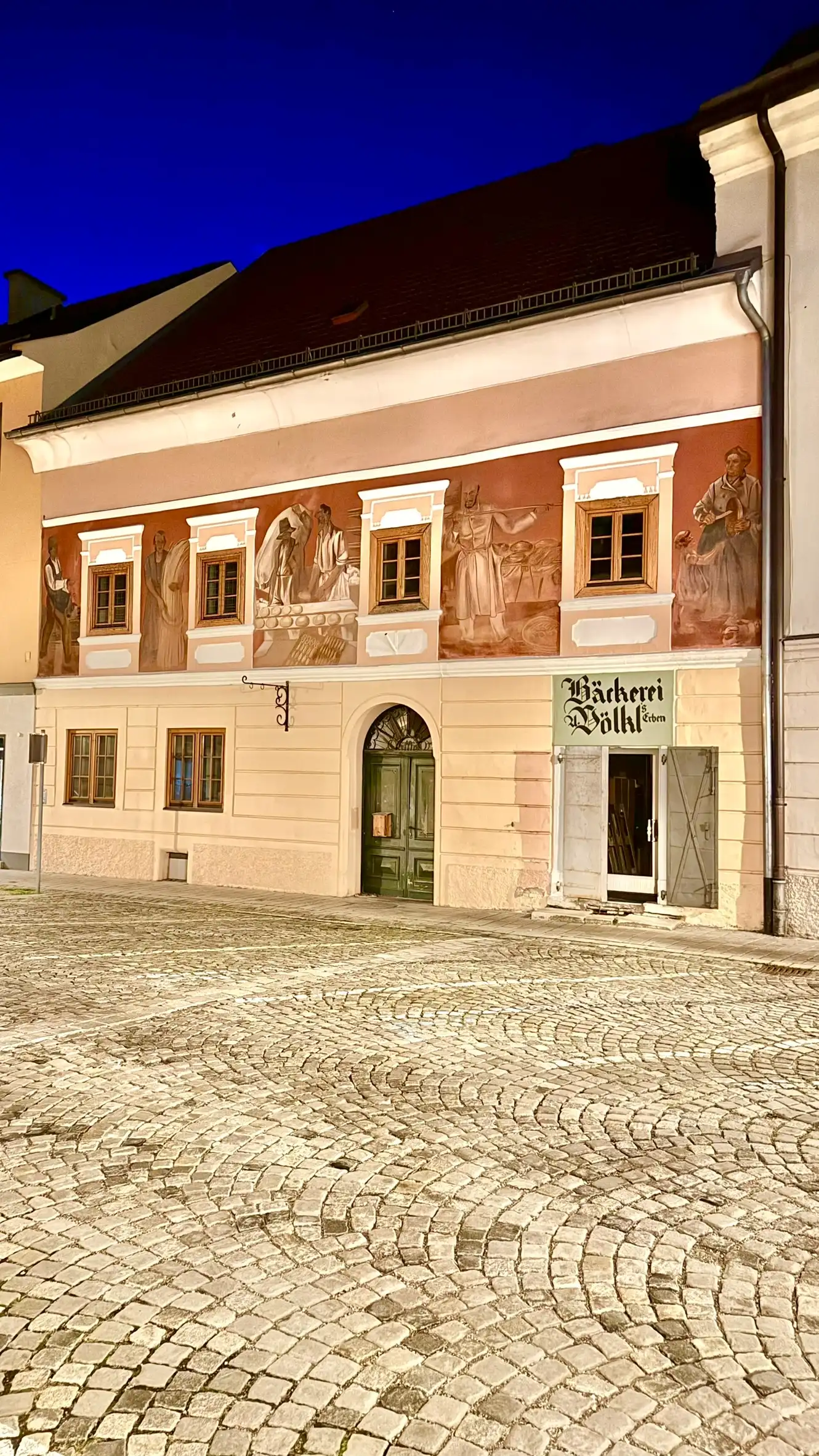 1_1DAE4F7B-A140-4F3E-81AC-7F9A6C1595B4