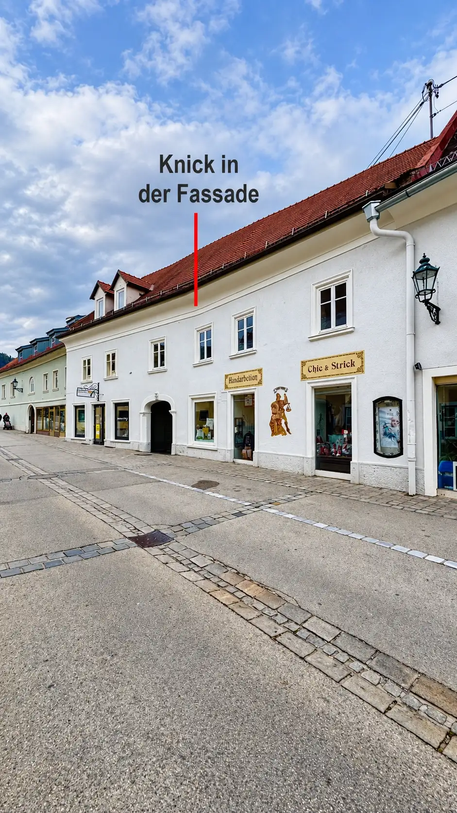 Die Anordnung der Fensterachsen im Obergeschoß ist unverändert geblieben.
