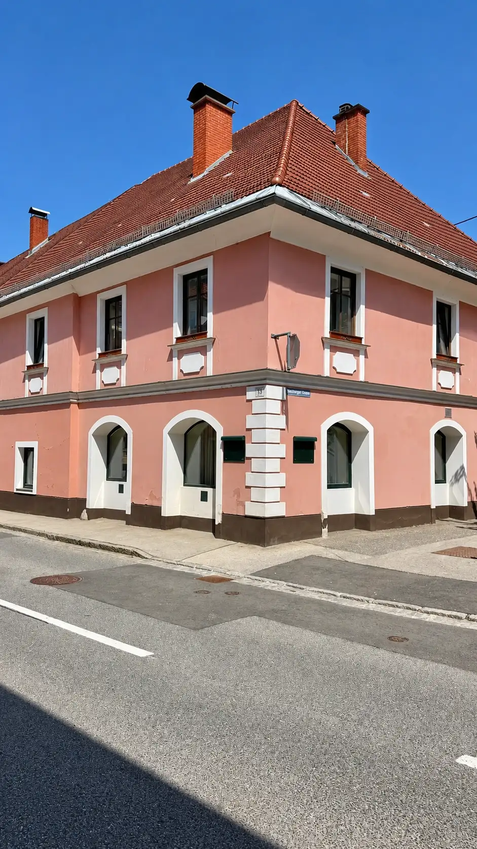 Herrengasse 13